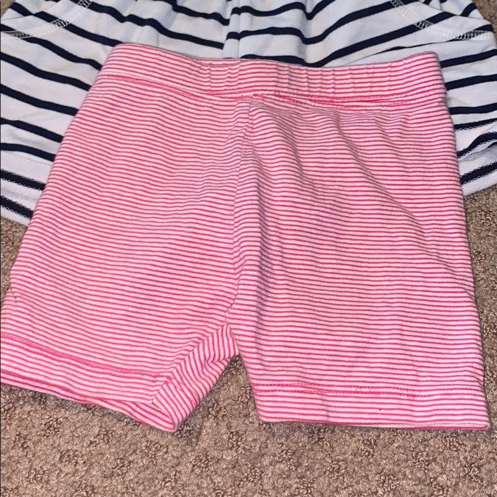 2 pairs of shorts - Picture 3 of 3